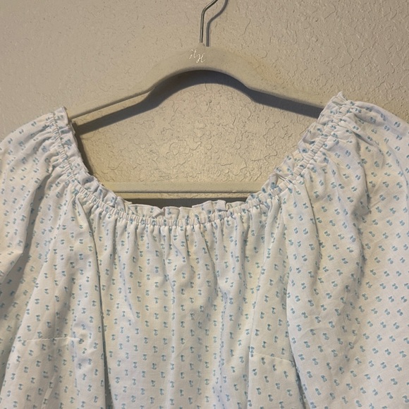 Tyler Boe Women's White and Blue Embroidered Top - Picture 4 of 8